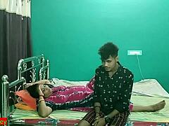 Interracial Bhabhi knepper hårdt i indisk MILF sexvideo