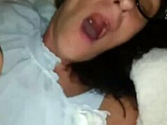 Solo female gets naughty with anal play in HD porn