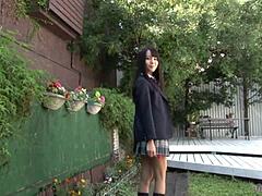 아이아 키노스가 에로틱 수영복을 입고 큰 가슴을 다: 머레이 인터내셔널의 일본 페티쉬 비디오