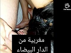 Pareja árabe de Marruecos se folla a jovencita virgen de 18 años en vídeo HD POV
