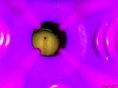 3D-Futanari-Masturbationsvideo mit einer sinnlichen Shemale