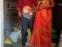 Bybhabhis svägerska blir knullad av stadspojkens stora kuk i hemgjord video